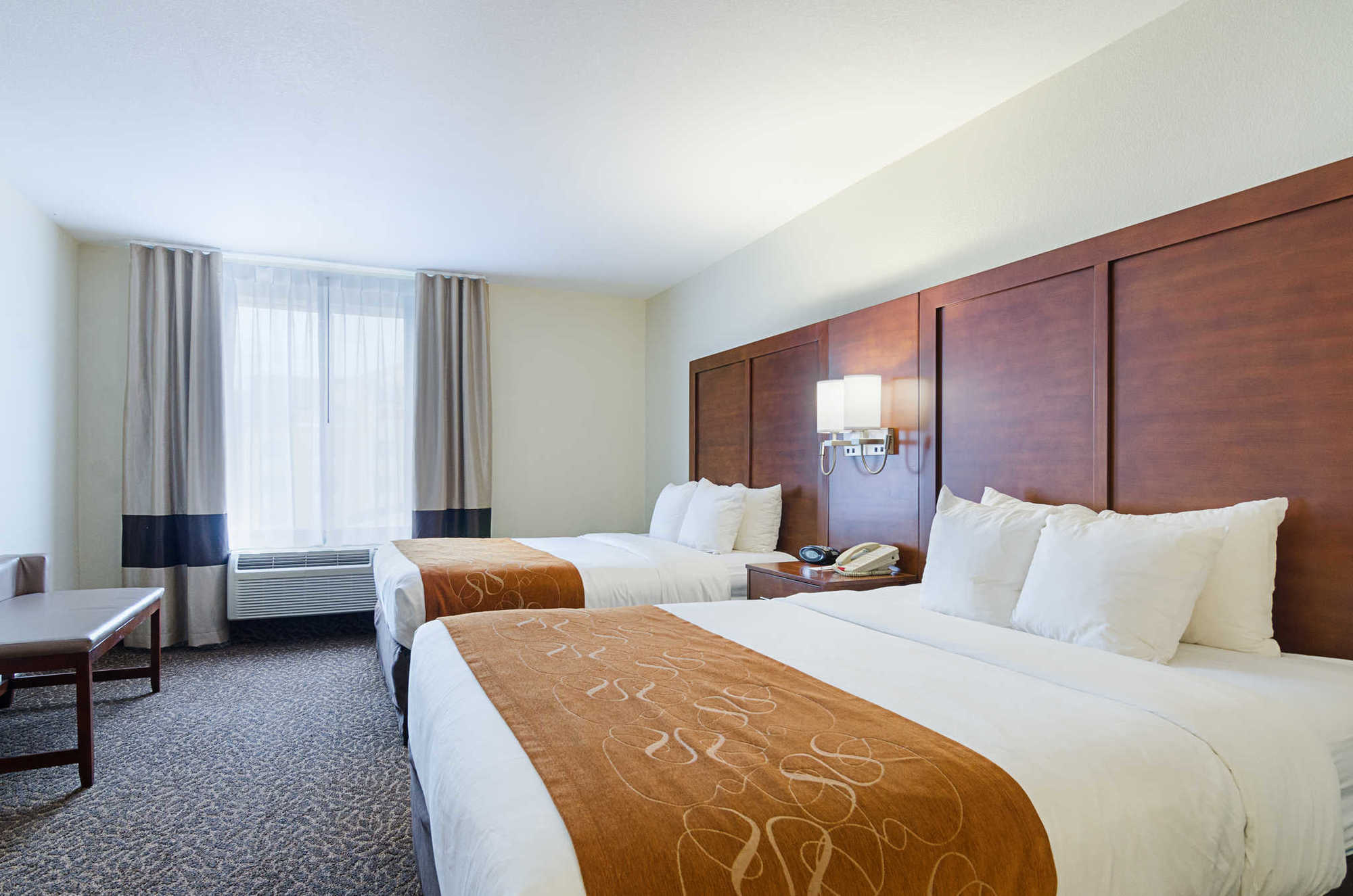 Quality Suites Springdale West I-49 Habitación foto
